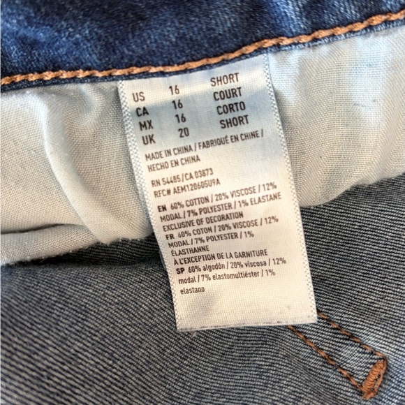 American Eagle Outfitters Hi-Rise Distressed Jegging Jeans size 16 S. - Picture 7 of 7